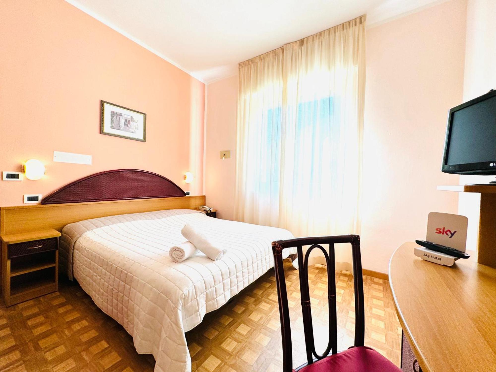 Hotel Villa Grazia تْشيزيناتيكو المظهر الخارجي الصورة