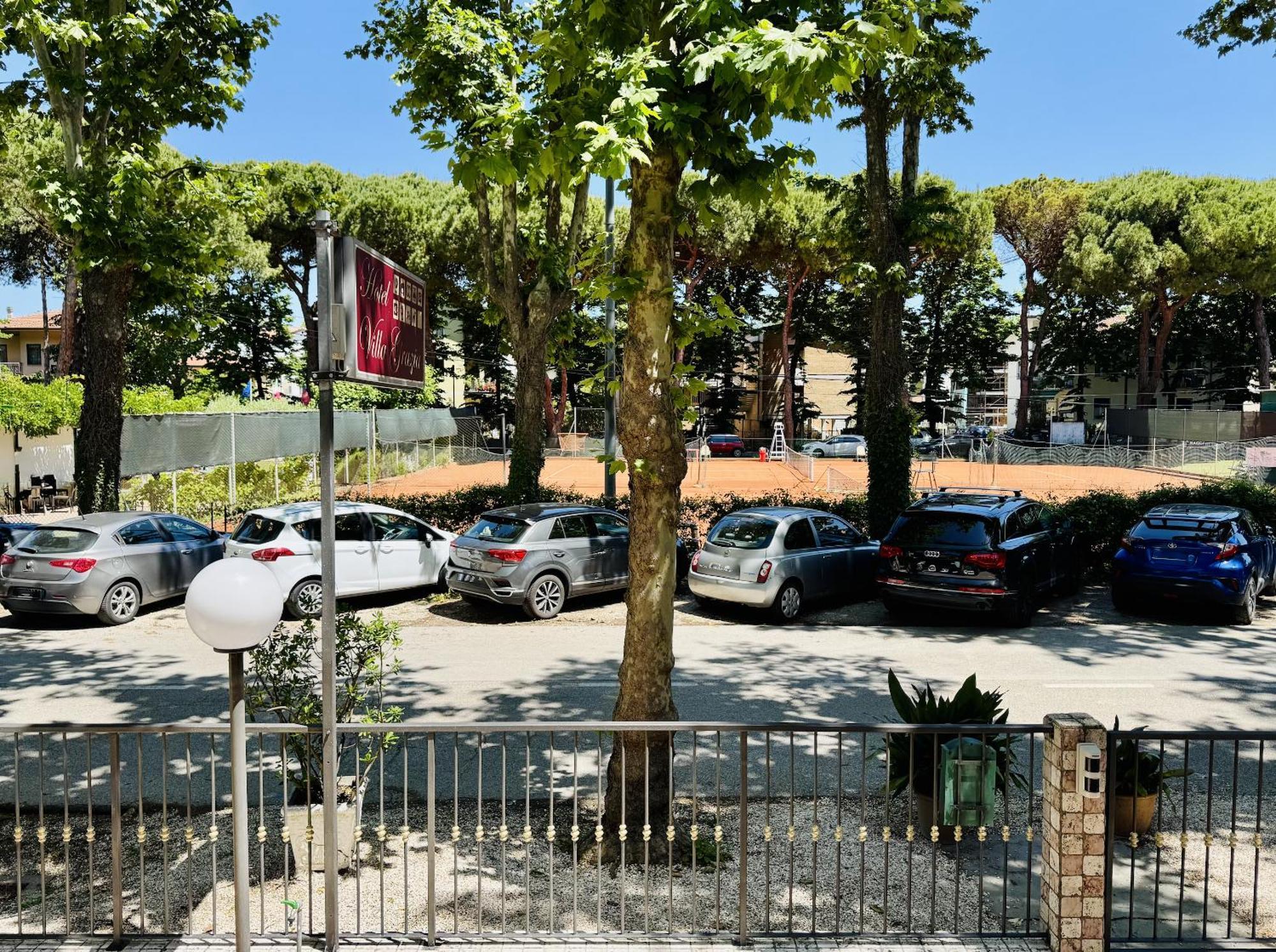 Hotel Villa Grazia تْشيزيناتيكو المظهر الخارجي الصورة