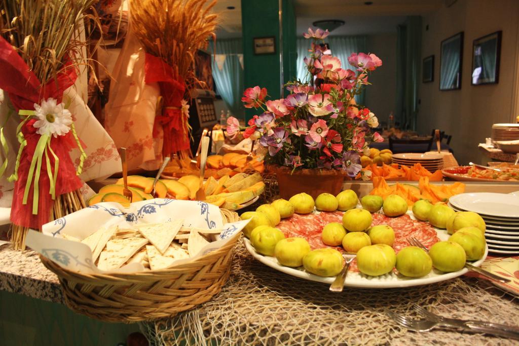 Hotel Villa Grazia تْشيزيناتيكو المظهر الخارجي الصورة